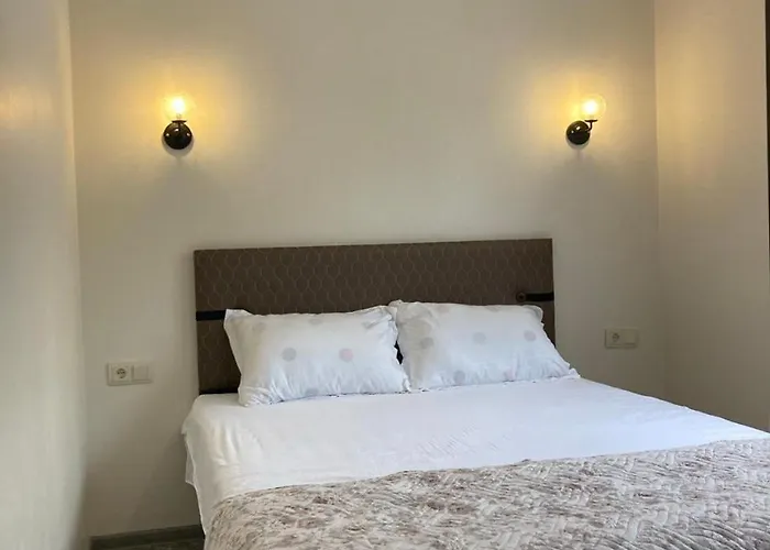 8 Mountains Near Chakvi