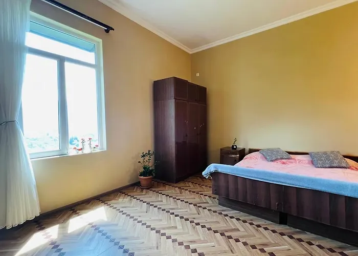 8 Mountains Near Chakvi * Gorgadzeebi